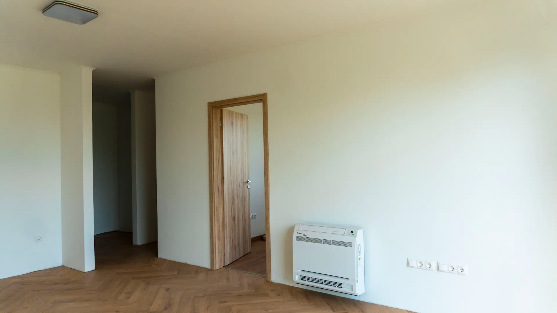 Lakás beltere - tágas, világos helyiség